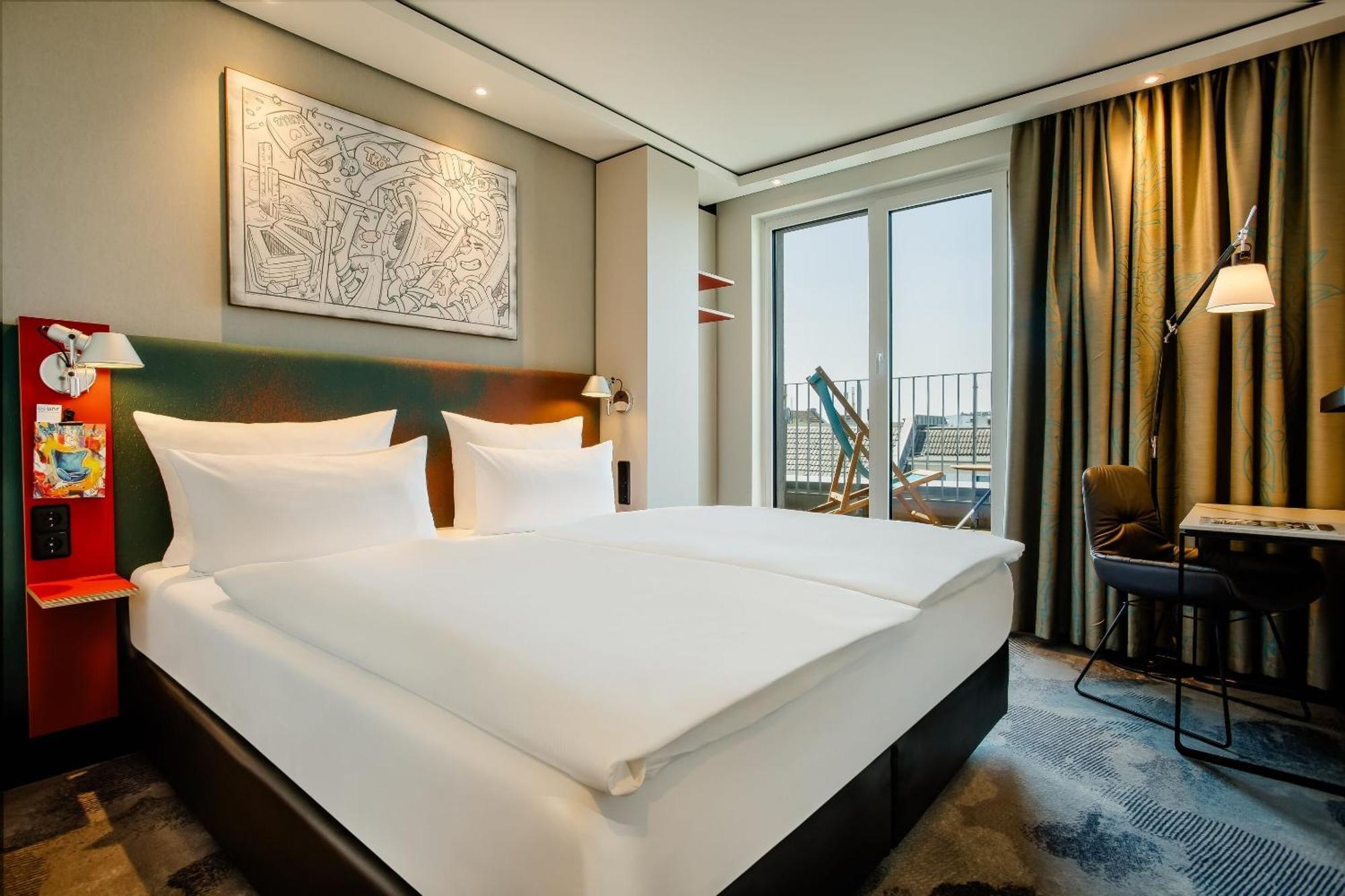 Motel One Koeln-Mediapark Zewnętrze zdjęcie