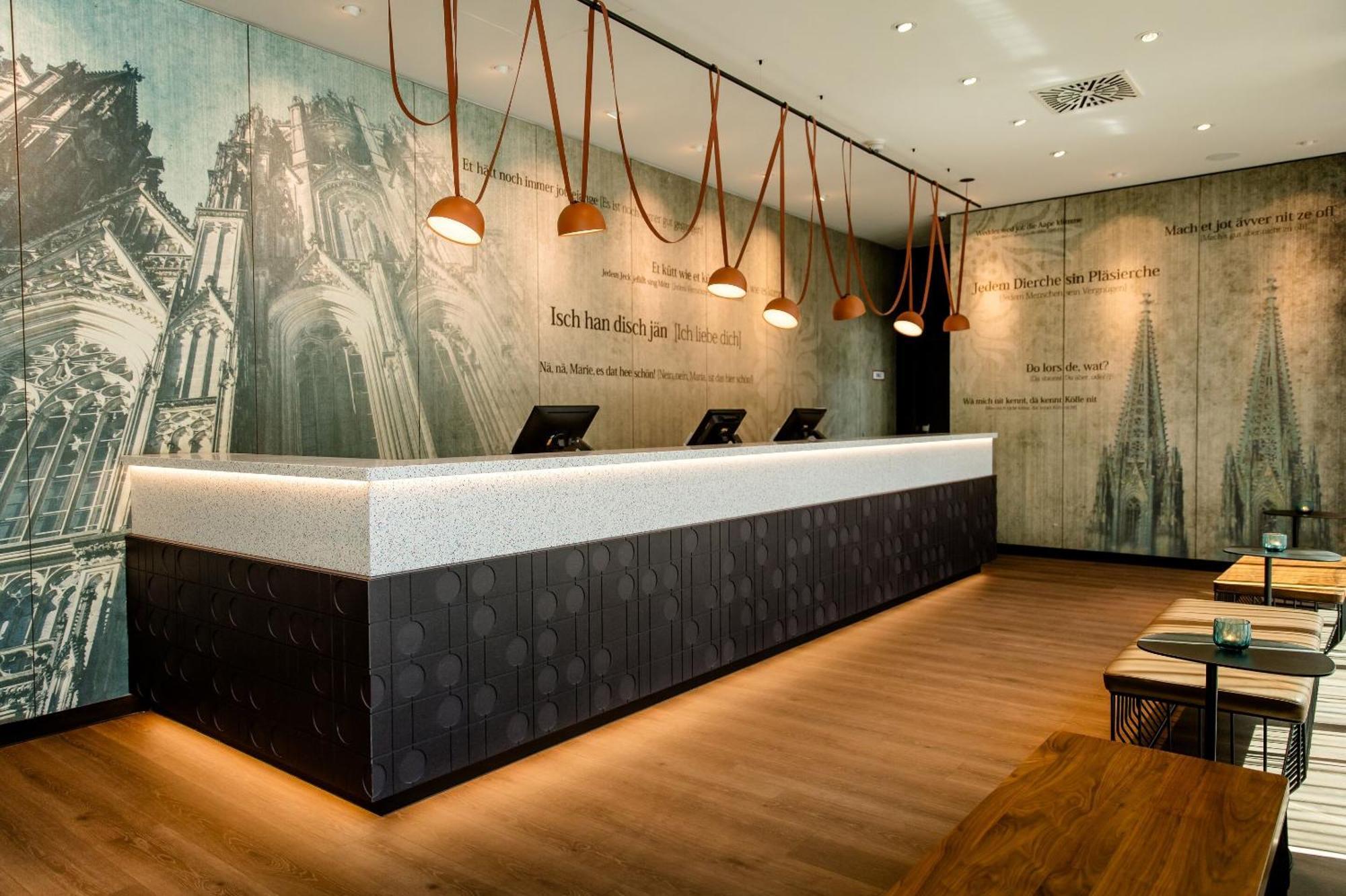 Motel One Koeln-Mediapark Zewnętrze zdjęcie