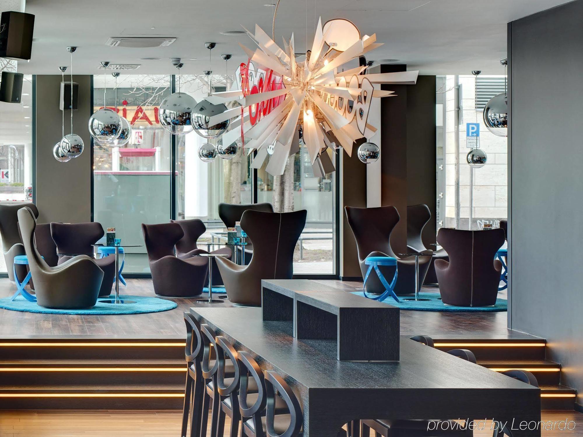 Motel One Koeln-Mediapark Zewnętrze zdjęcie